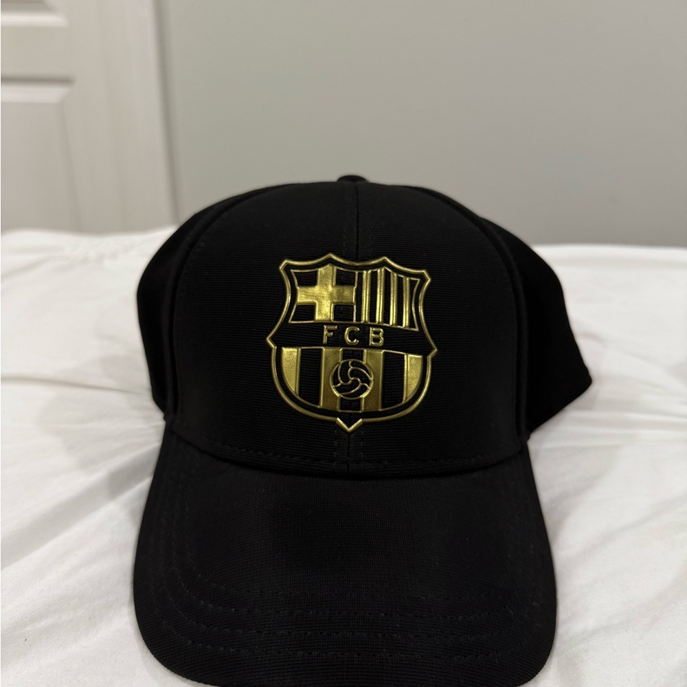 FC Barcelona Black Cap with Gold